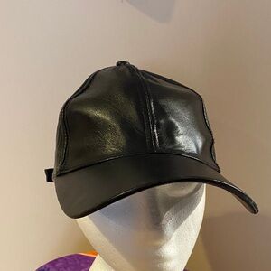 Unisex Black Leather Cap